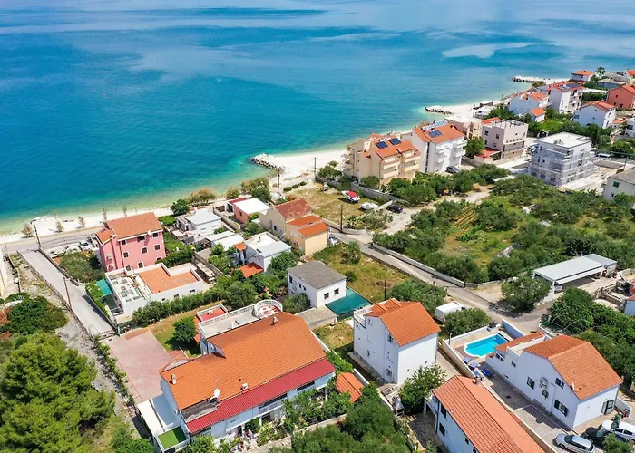 Stunning In With Kitchen Сasa de vacaciones Slatine